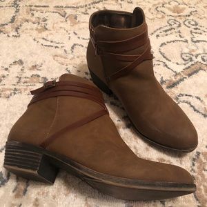 Madden Girl Chelsea Booties